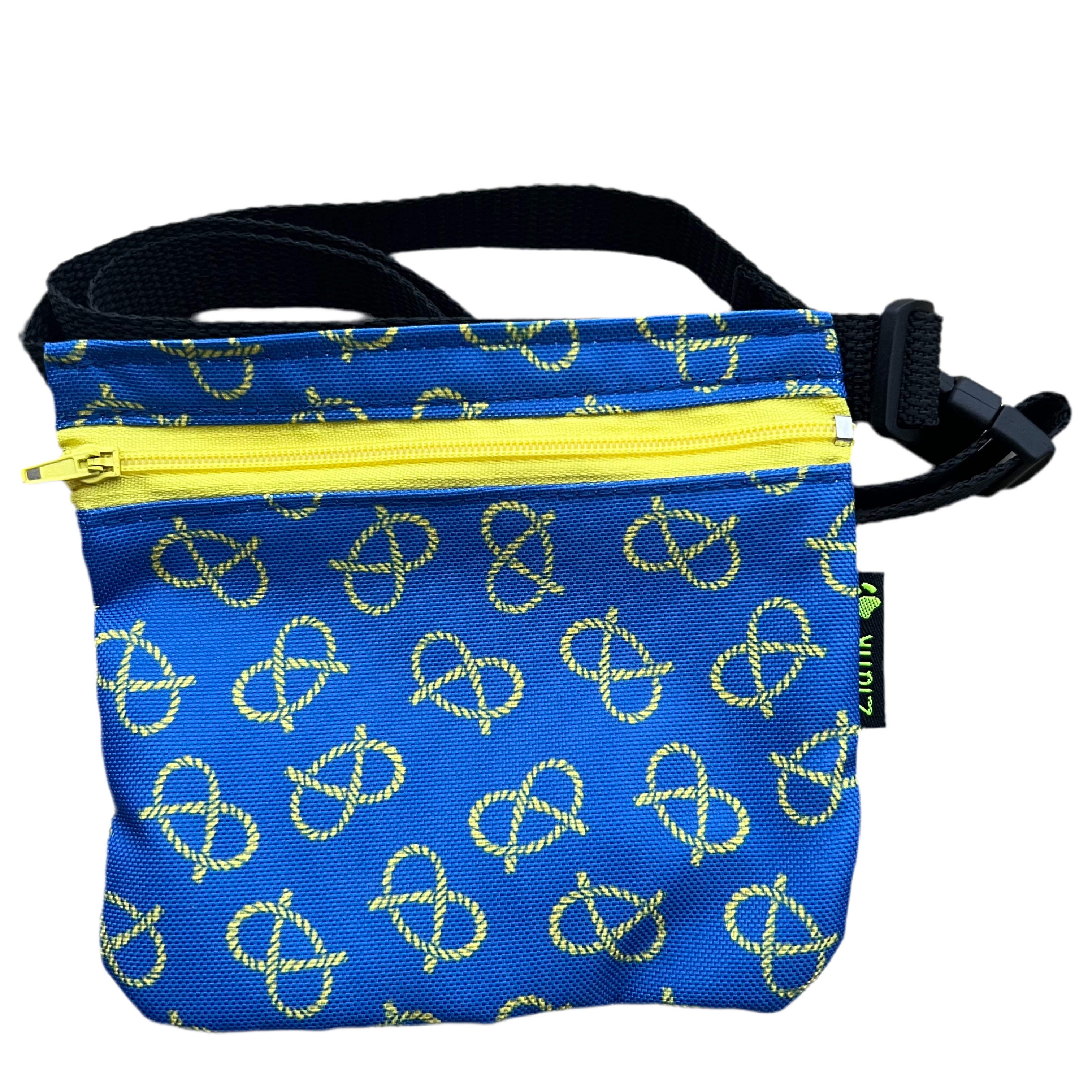 Staffordshire Bull Terrier Treat Bait Bag – Blue & Yellow Stafford Knot
